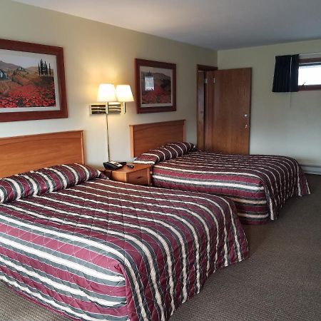 Black Hawk Motel Wisconsin Dells Exterior foto
