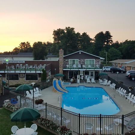 Black Hawk Motel Wisconsin Dells Exterior foto