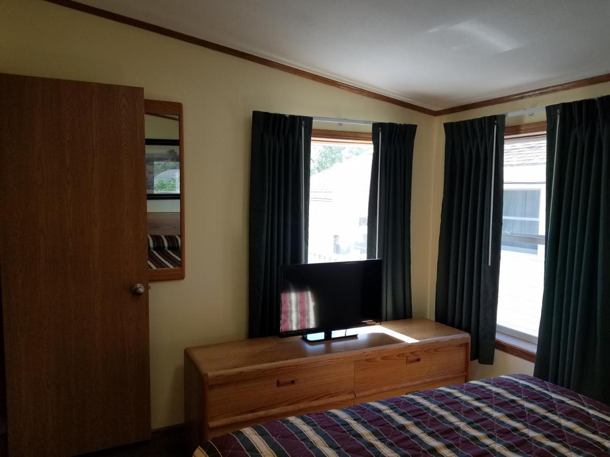 Black Hawk Motel Wisconsin Dells Exterior foto