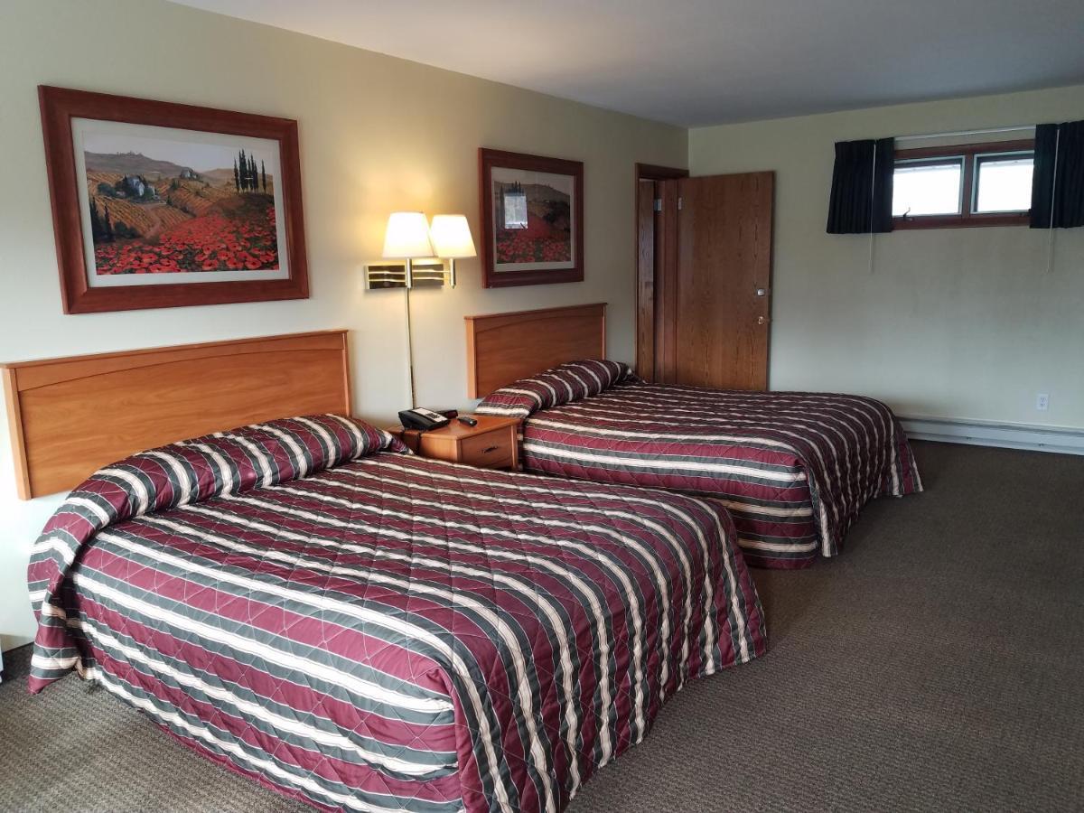 Black Hawk Motel Wisconsin Dells Exterior foto